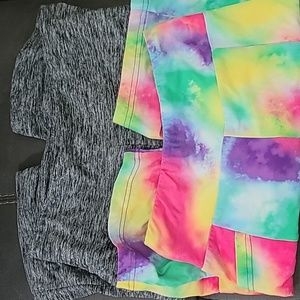 2 No Boundaries bike shorts